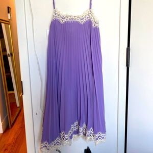 Moulinette Soeurs Purple Pleated Dress With White Lace